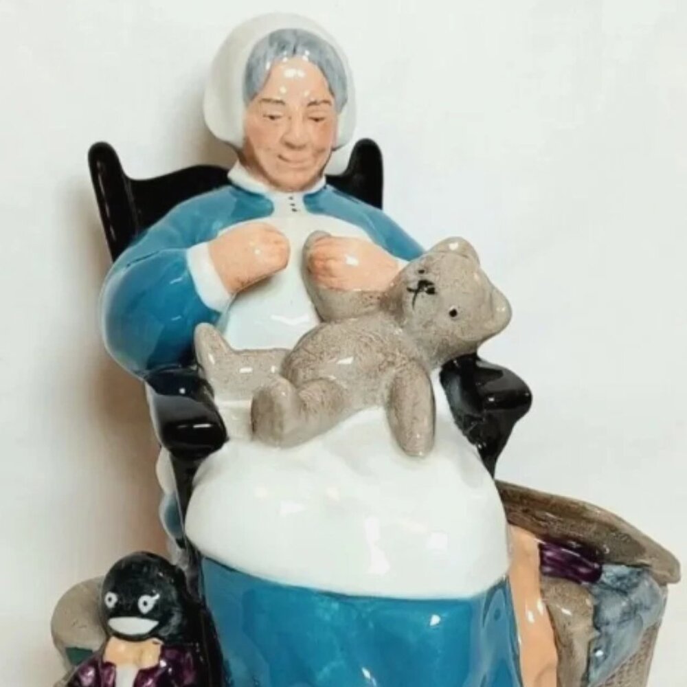 Royal Doulton "Nanny" Vintage Bone China Home/Office Decor Collectible Figurine